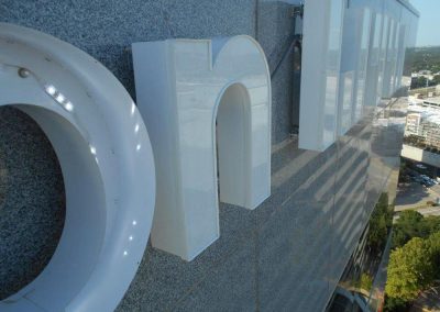 Willis Towers Watson channel letters exterior sign lighting